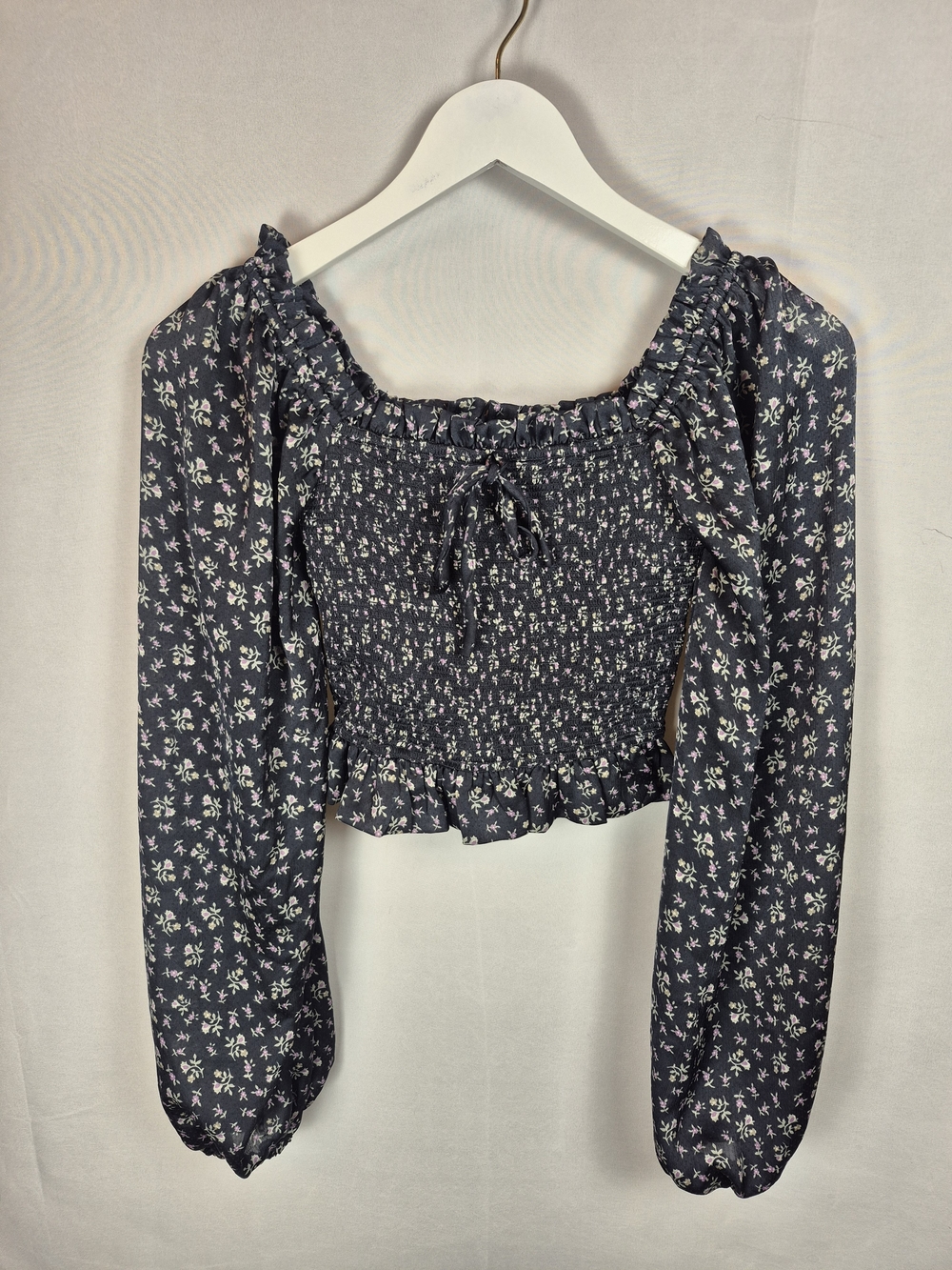 Altar'd State Black Floral Smocked Puff-Sleeve Crop Top Size Xs